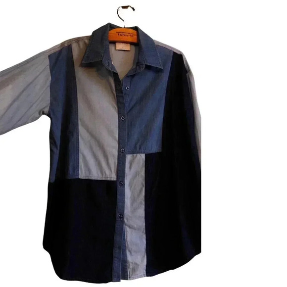 LINE & DOT Denim Button Up Shirt Size Small - Picture 3 of 5